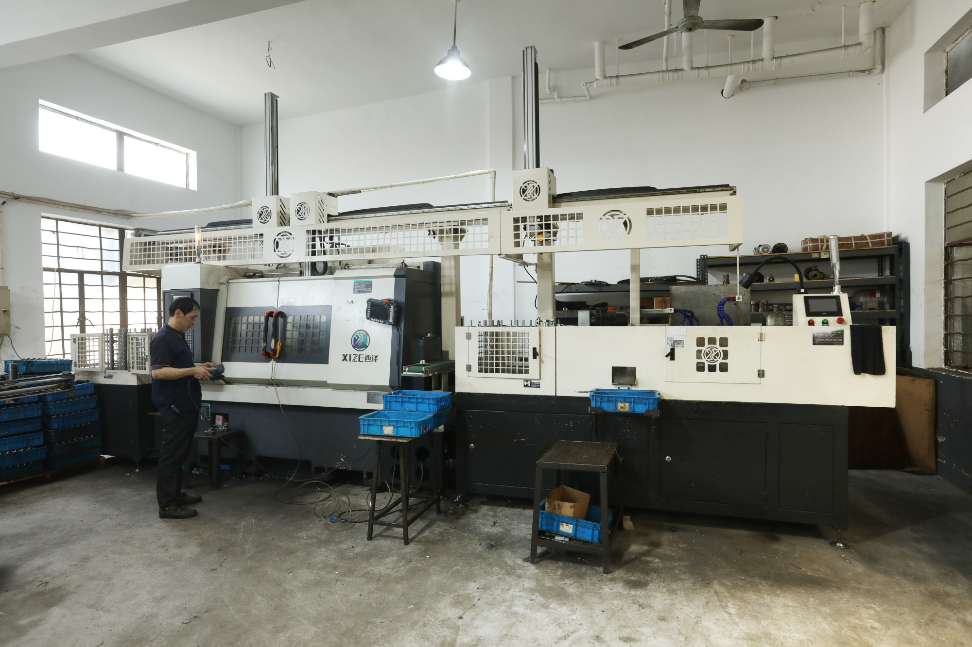 全自动数控车床